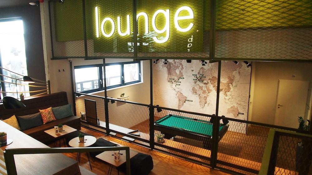 Arte Stadthalle Hotel 4*